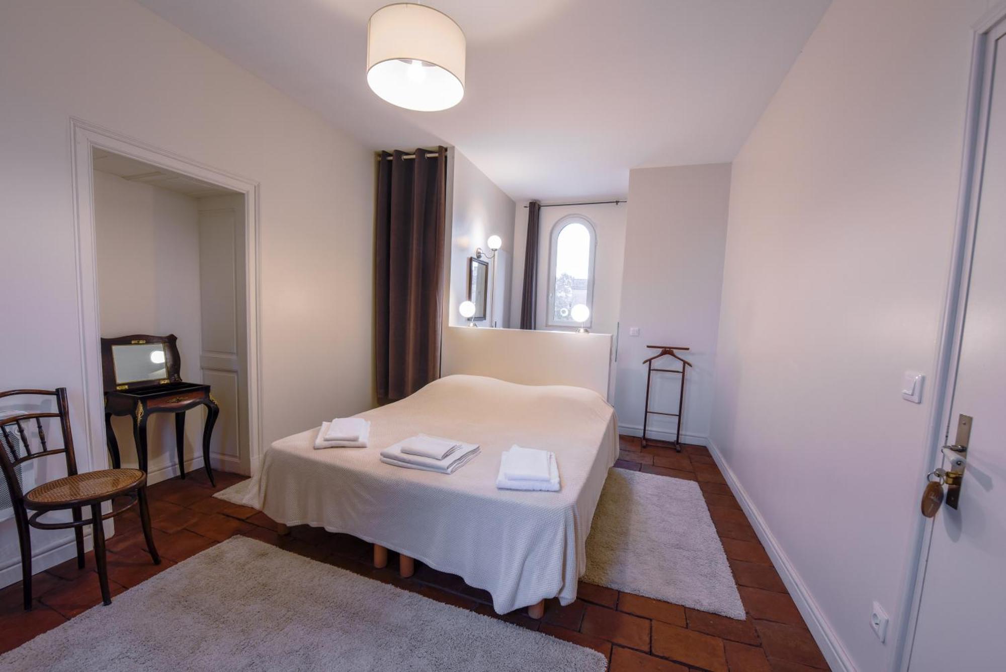 Gite Manzana Au Chateau Lavalade Castelsarrasin Extérieur photo