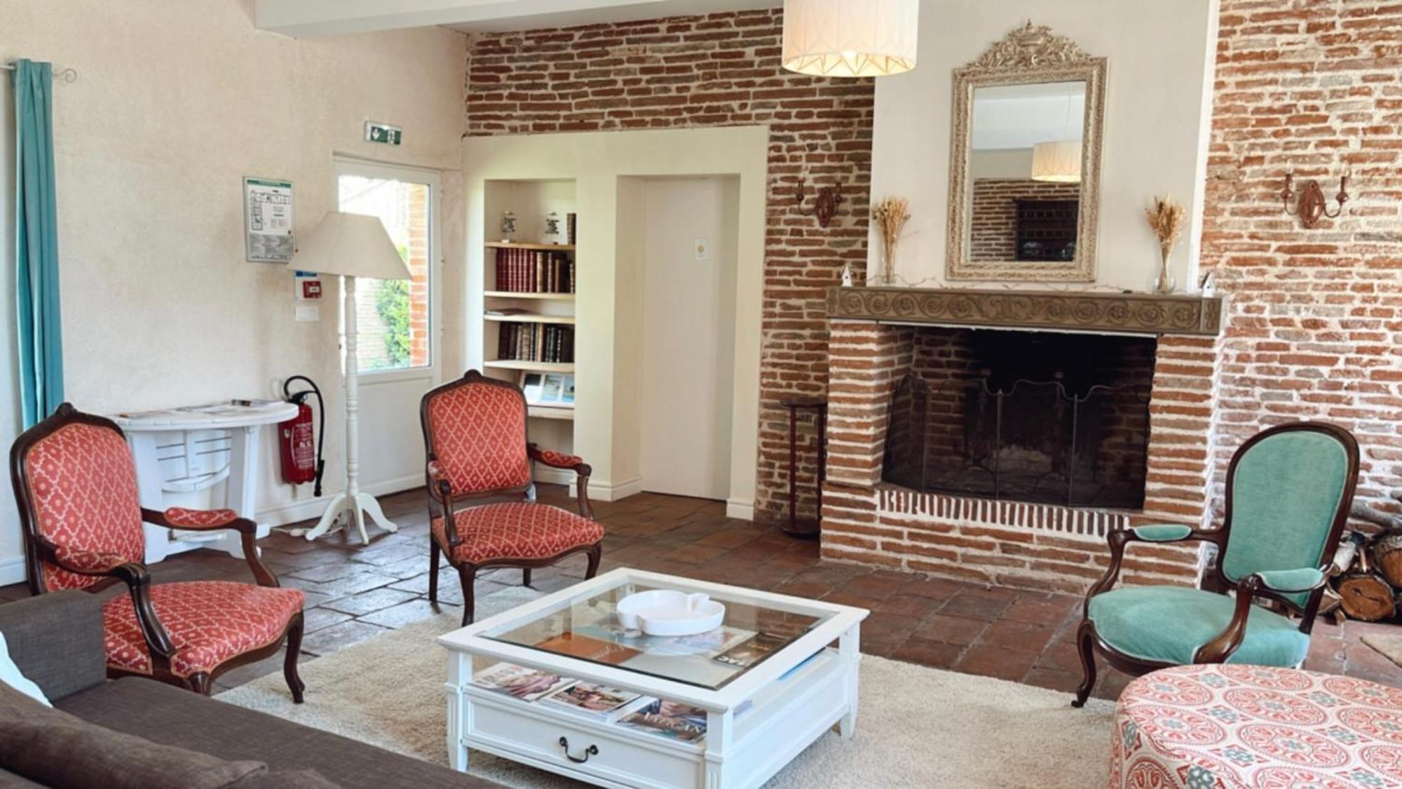 Gite Manzana Au Chateau Lavalade Castelsarrasin Extérieur photo